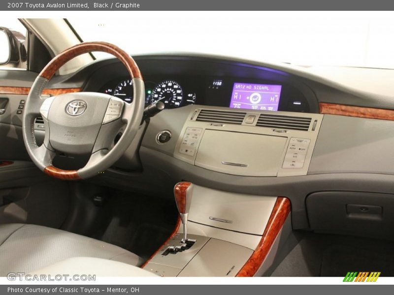 Black / Graphite 2007 Toyota Avalon Limited