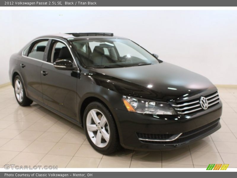 Black / Titan Black 2012 Volkswagen Passat 2.5L SE