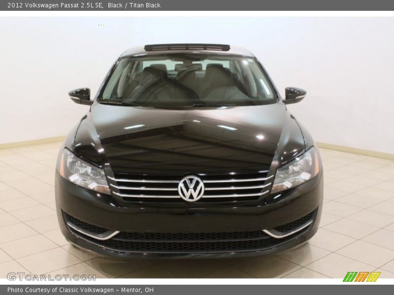 Black / Titan Black 2012 Volkswagen Passat 2.5L SE