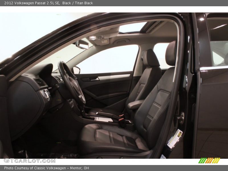 Black / Titan Black 2012 Volkswagen Passat 2.5L SE