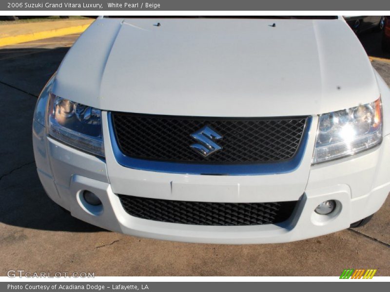 White Pearl / Beige 2006 Suzuki Grand Vitara Luxury