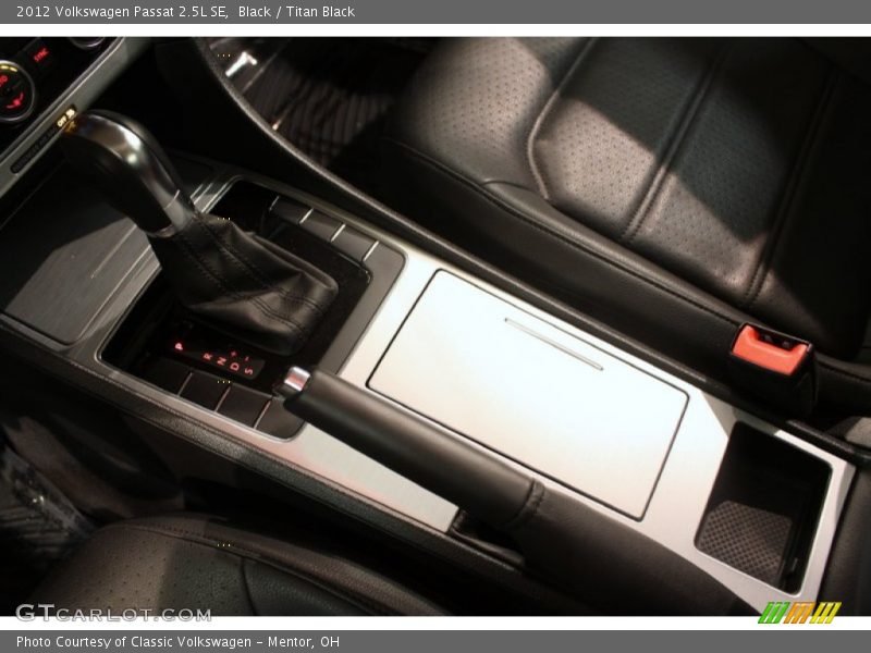 Black / Titan Black 2012 Volkswagen Passat 2.5L SE
