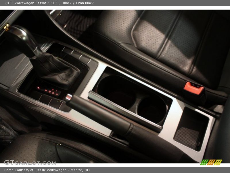 Black / Titan Black 2012 Volkswagen Passat 2.5L SE