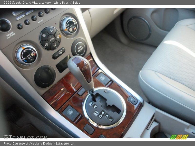 White Pearl / Beige 2006 Suzuki Grand Vitara Luxury