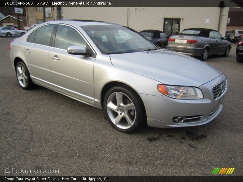 Front 3/4 View of 2010 S80 T6 AWD