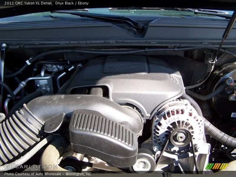 Onyx Black / Ebony 2011 GMC Yukon XL Denali