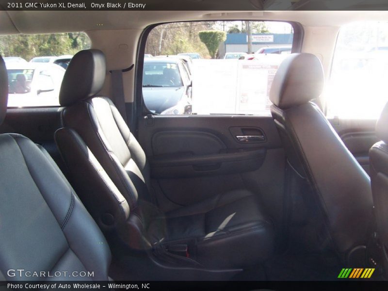 Onyx Black / Ebony 2011 GMC Yukon XL Denali