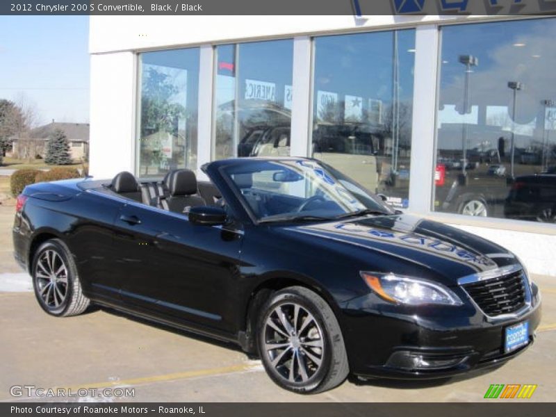 Front 3/4 View of 2012 200 S Convertible