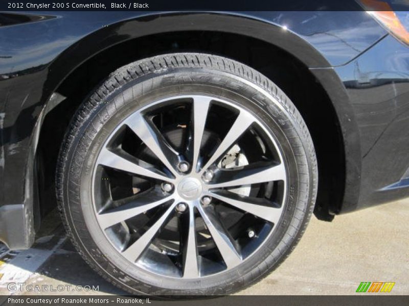  2012 200 S Convertible Wheel