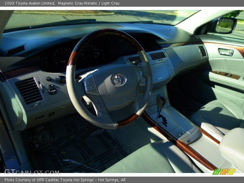 Magnetic Gray Metallic / Light Gray 2009 Toyota Avalon Limited