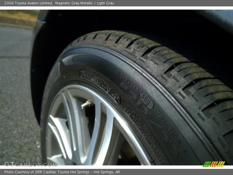 Magnetic Gray Metallic / Light Gray 2009 Toyota Avalon Limited
