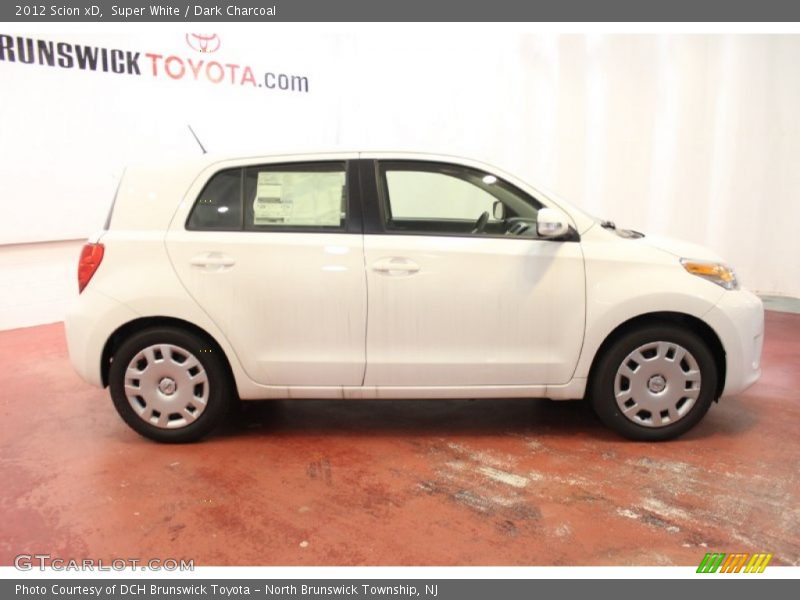Super White / Dark Charcoal 2012 Scion xD