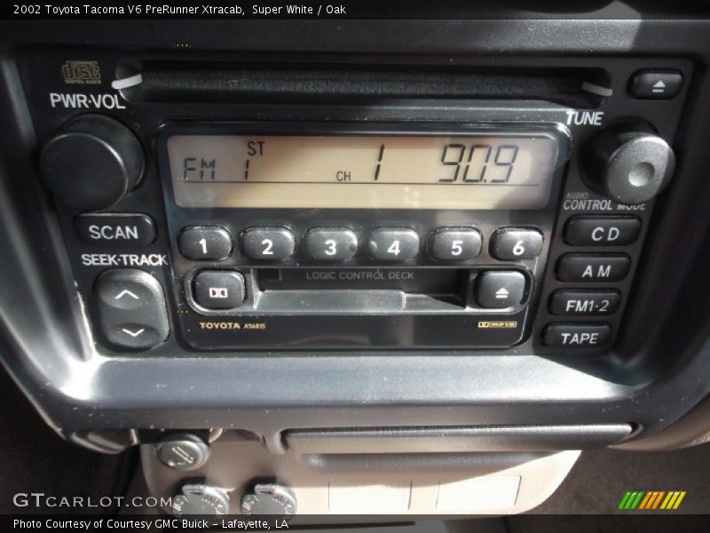 Super White / Oak 2002 Toyota Tacoma V6 PreRunner Xtracab