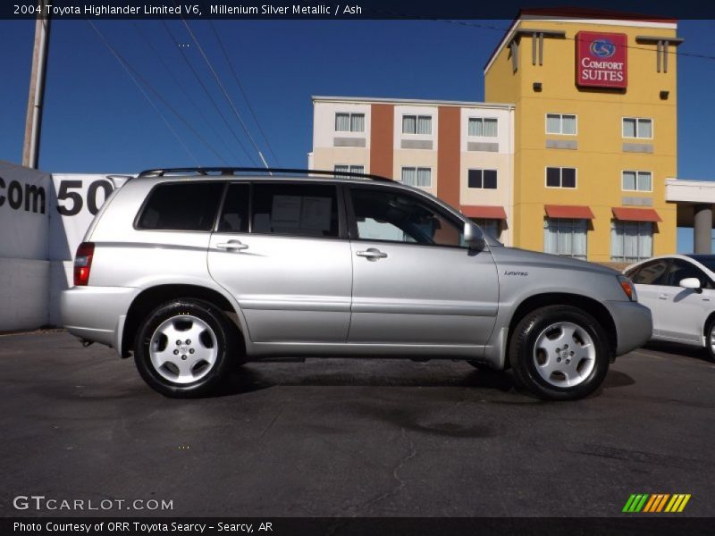 Millenium Silver Metallic / Ash 2004 Toyota Highlander Limited V6