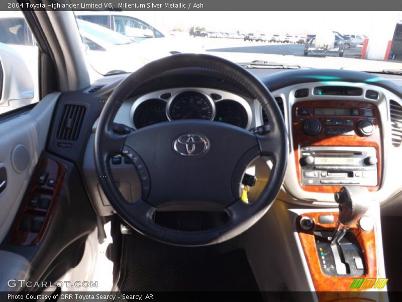 Millenium Silver Metallic / Ash 2004 Toyota Highlander Limited V6