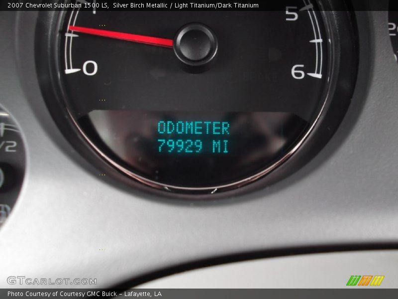 Silver Birch Metallic / Light Titanium/Dark Titanium 2007 Chevrolet Suburban 1500 LS