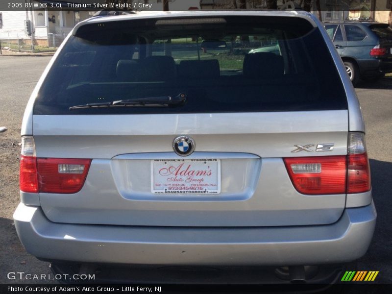 Titanium Silver Metallic / Grey 2005 BMW X5 3.0i