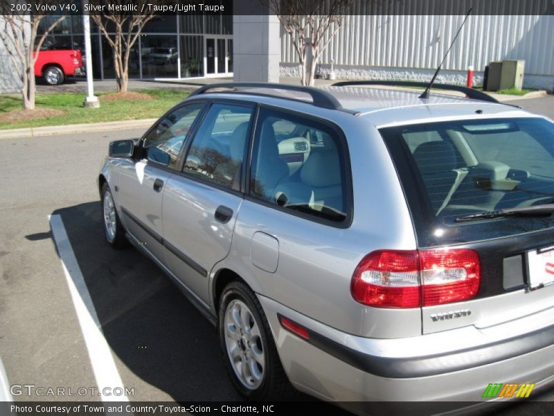 Silver Metallic / Taupe/Light Taupe 2002 Volvo V40
