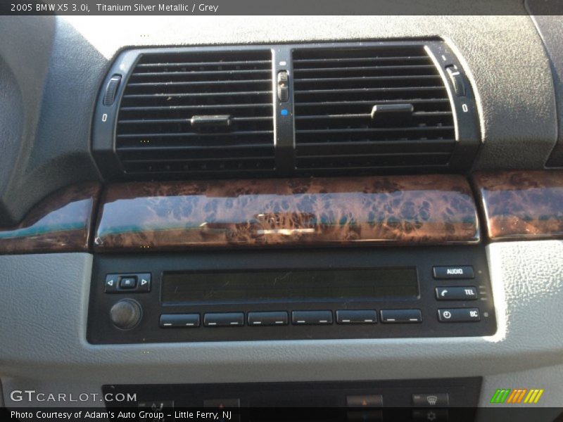 Titanium Silver Metallic / Grey 2005 BMW X5 3.0i