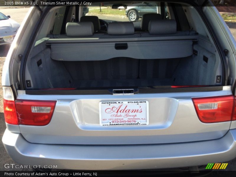 Titanium Silver Metallic / Grey 2005 BMW X5 3.0i