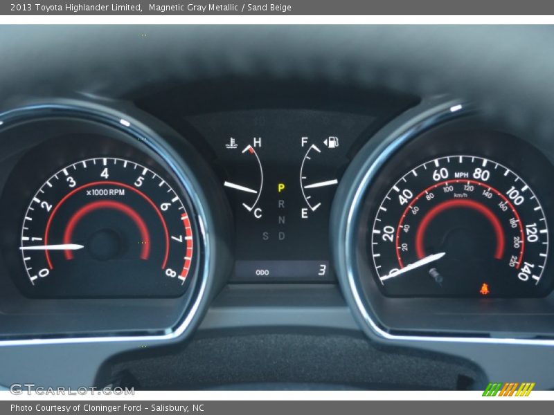 Magnetic Gray Metallic / Sand Beige 2013 Toyota Highlander Limited