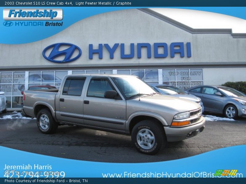 Light Pewter Metallic / Graphite 2003 Chevrolet S10 LS Crew Cab 4x4