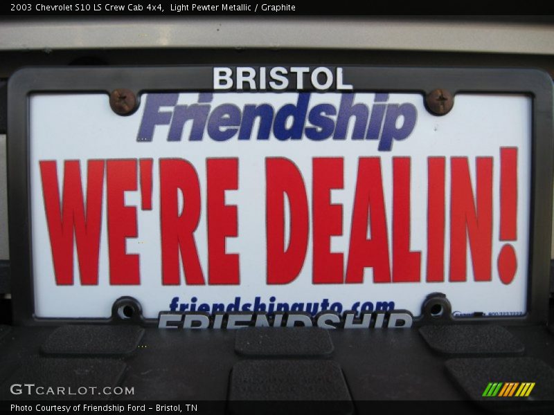Light Pewter Metallic / Graphite 2003 Chevrolet S10 LS Crew Cab 4x4