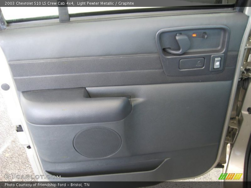 Light Pewter Metallic / Graphite 2003 Chevrolet S10 LS Crew Cab 4x4