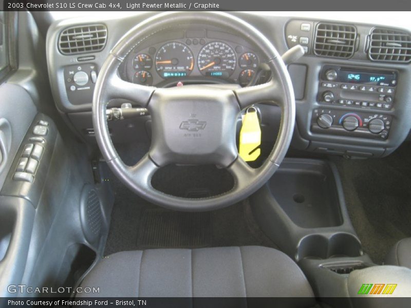 Light Pewter Metallic / Graphite 2003 Chevrolet S10 LS Crew Cab 4x4