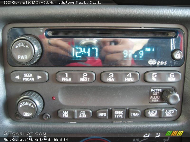 Light Pewter Metallic / Graphite 2003 Chevrolet S10 LS Crew Cab 4x4