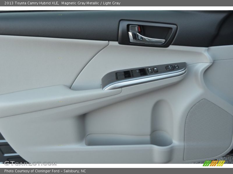 Magnetic Gray Metallic / Light Gray 2013 Toyota Camry Hybrid XLE