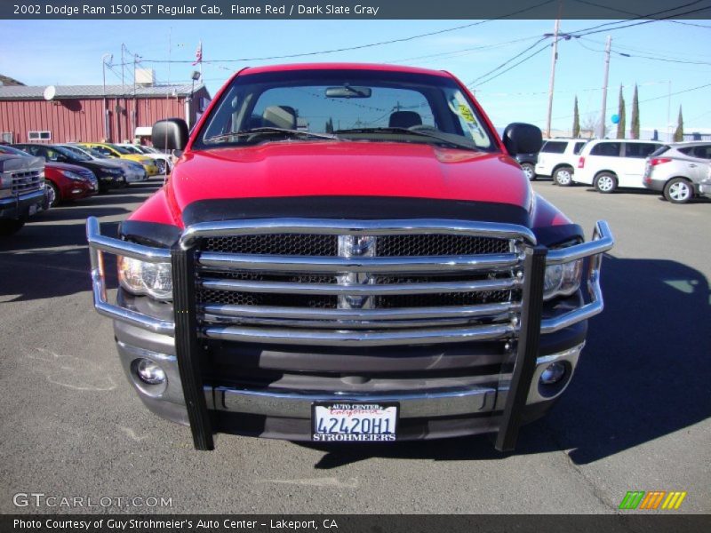 Flame Red / Dark Slate Gray 2002 Dodge Ram 1500 ST Regular Cab
