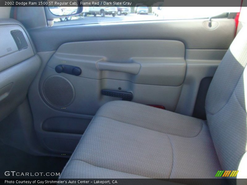 Flame Red / Dark Slate Gray 2002 Dodge Ram 1500 ST Regular Cab