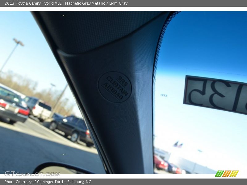 Magnetic Gray Metallic / Light Gray 2013 Toyota Camry Hybrid XLE