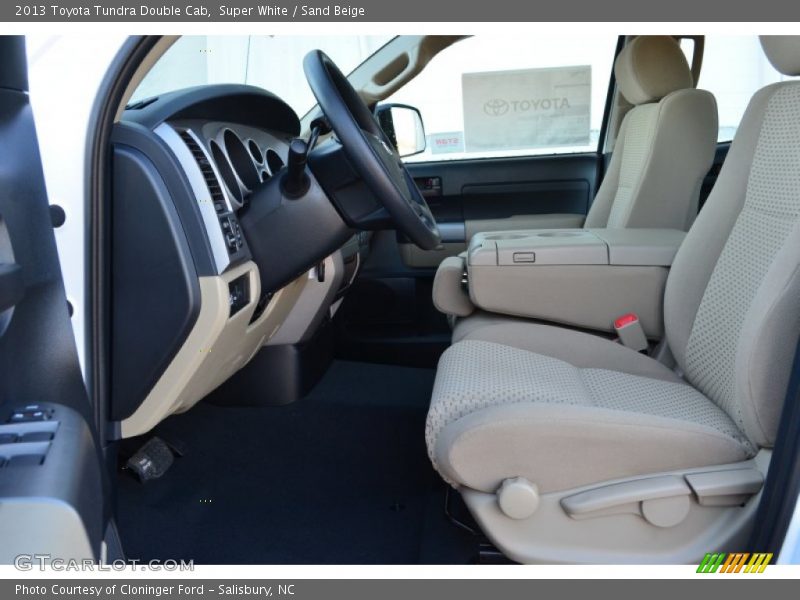 Super White / Sand Beige 2013 Toyota Tundra Double Cab