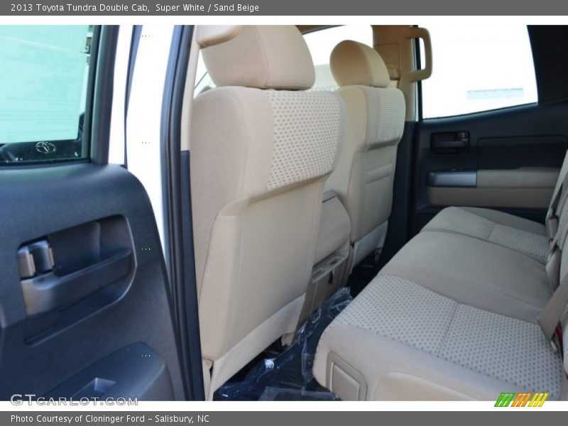 Super White / Sand Beige 2013 Toyota Tundra Double Cab