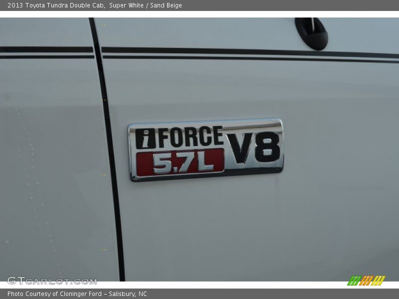 Super White / Sand Beige 2013 Toyota Tundra Double Cab