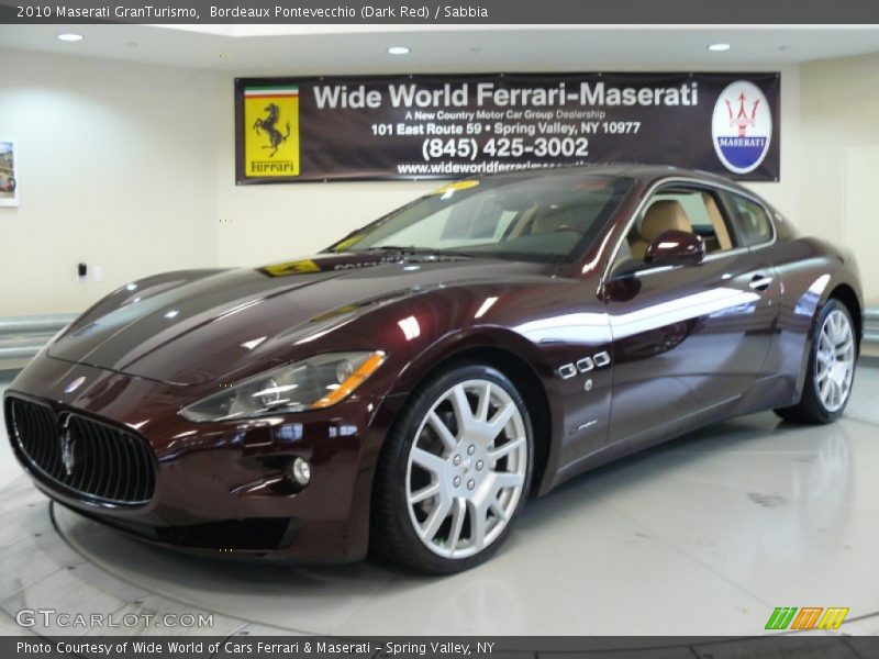 Bordeaux Pontevecchio (Dark Red) / Sabbia 2010 Maserati GranTurismo