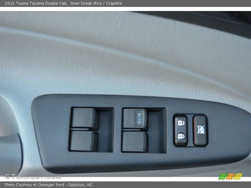 Silver Streak Mica / Graphite 2013 Toyota Tacoma Double Cab