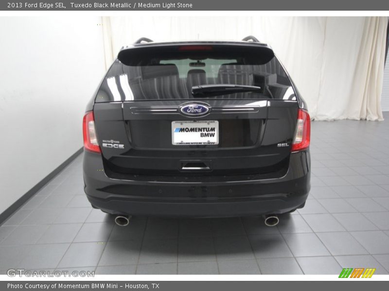 Tuxedo Black Metallic / Medium Light Stone 2013 Ford Edge SEL
