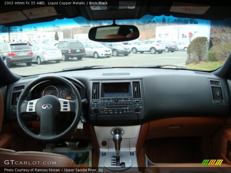 Dashboard of 2003 FX 35 AWD
