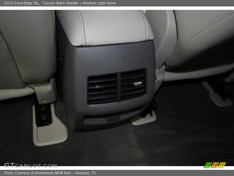 Tuxedo Black Metallic / Medium Light Stone 2013 Ford Edge SEL