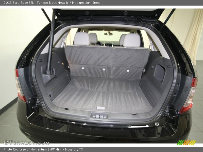 Tuxedo Black Metallic / Medium Light Stone 2013 Ford Edge SEL