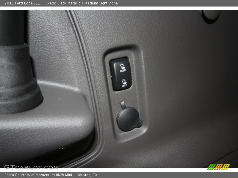 Tuxedo Black Metallic / Medium Light Stone 2013 Ford Edge SEL