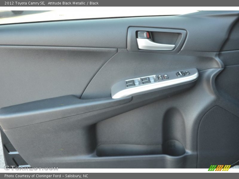 Attitude Black Metallic / Black 2012 Toyota Camry SE