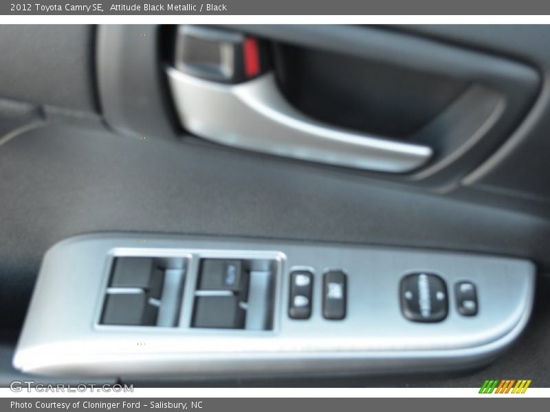 Attitude Black Metallic / Black 2012 Toyota Camry SE