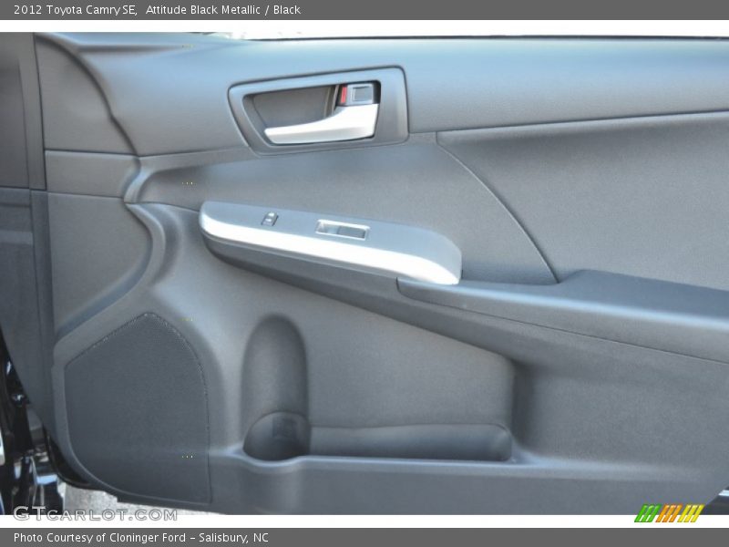 Attitude Black Metallic / Black 2012 Toyota Camry SE