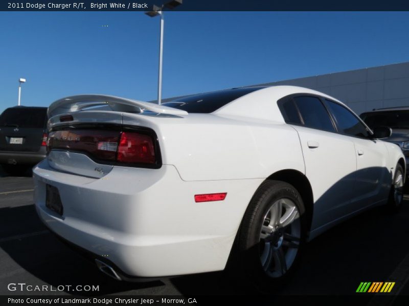 Bright White / Black 2011 Dodge Charger R/T