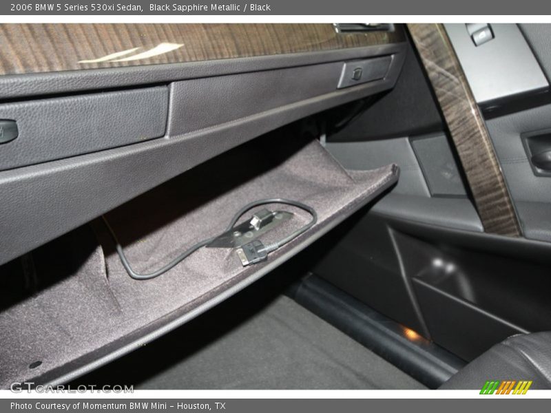 Black Sapphire Metallic / Black 2006 BMW 5 Series 530xi Sedan