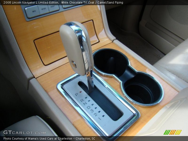 White Chocolate Tri Coat / Camel/Sand Piping 2008 Lincoln Navigator L Limited Edition